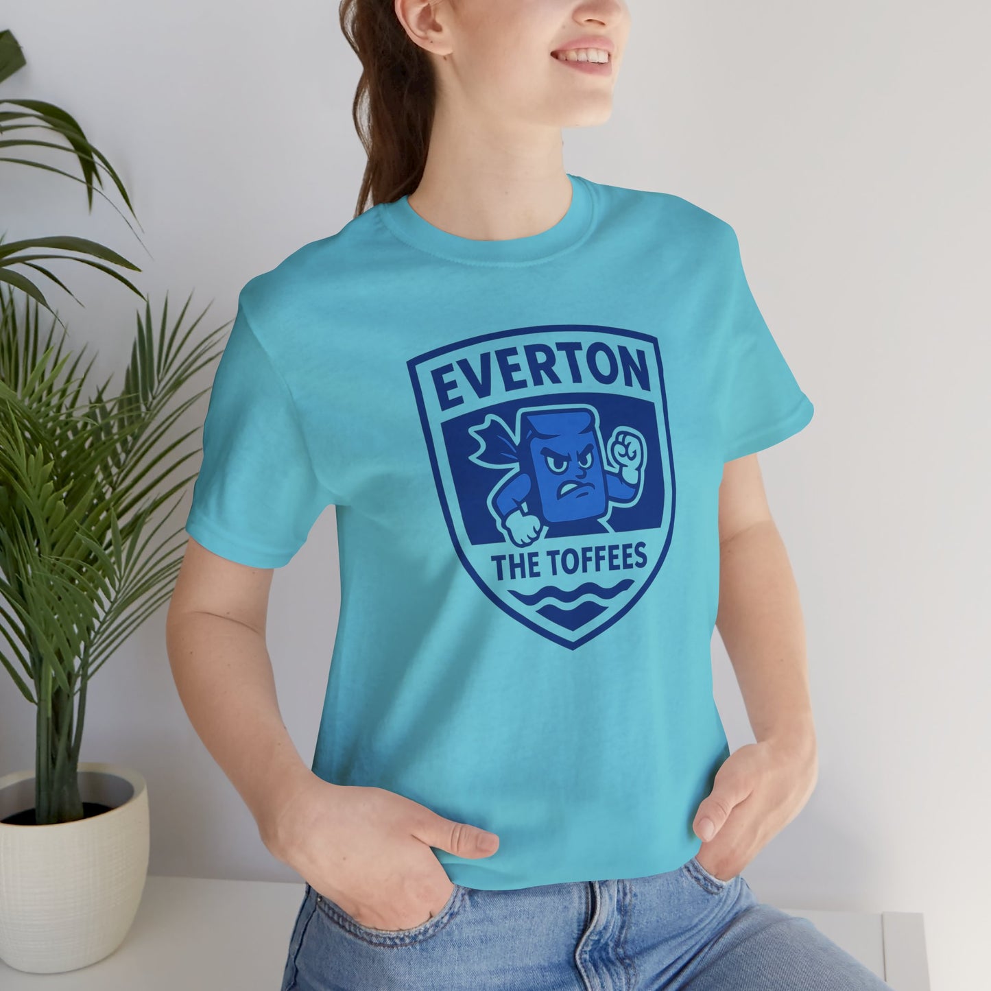 Everton 'The Toffees' Crest T-Shirt — Football Fan Tee